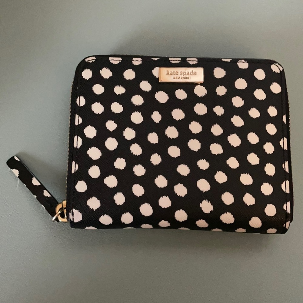 Kate Spade zip around bifold wallet